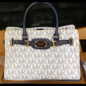 Michael Kors Hamilton Tote Bag